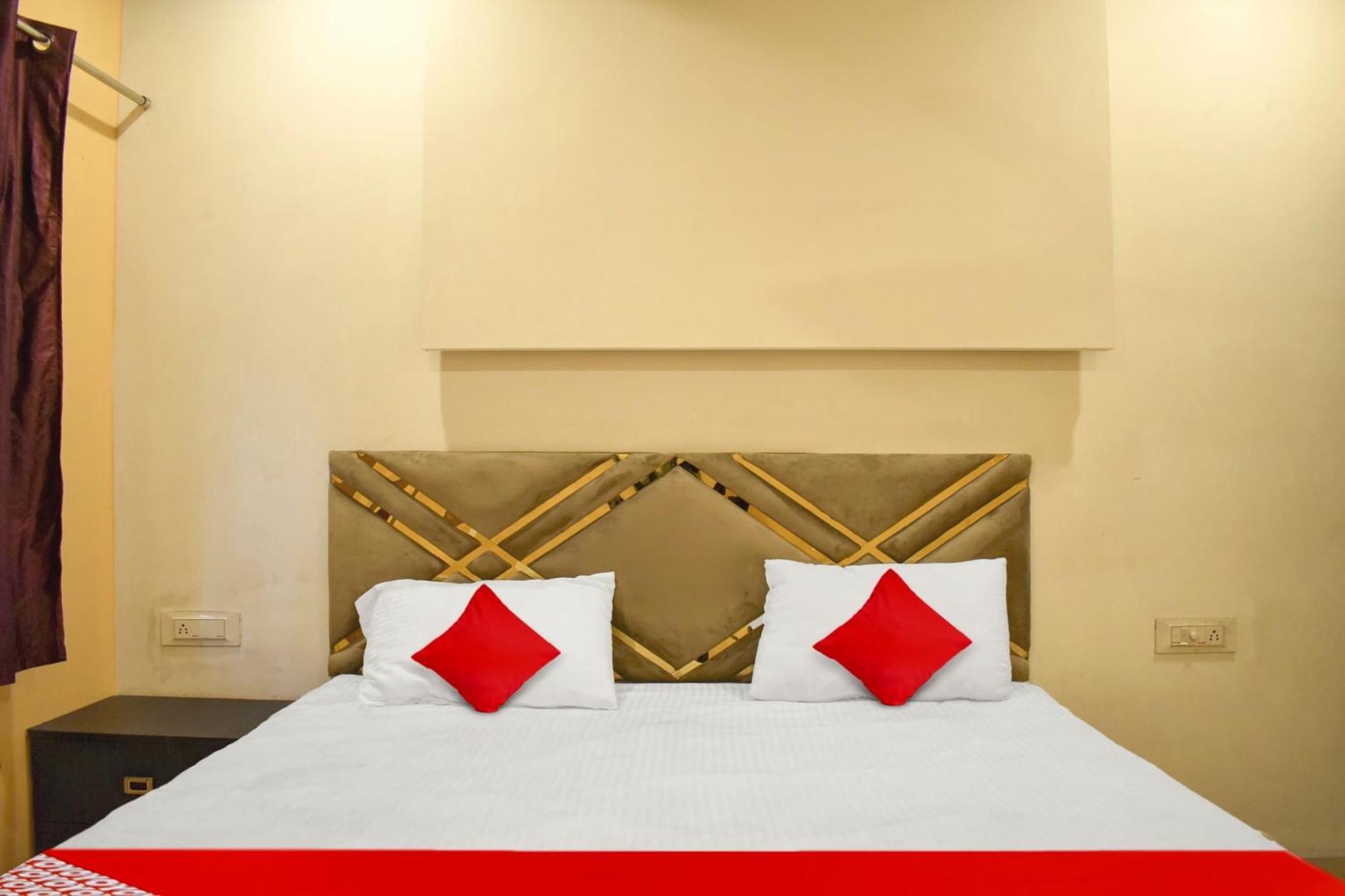 Durg Hotel O Club Toronto מראה חיצוני תמונה